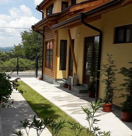 Guest House Ideal Sapareva Bania Exterior foto